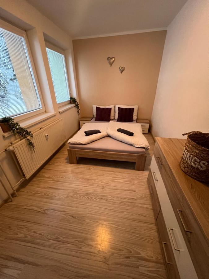 Apartman Zuzana Lipótszentmiklós Kültér fotó